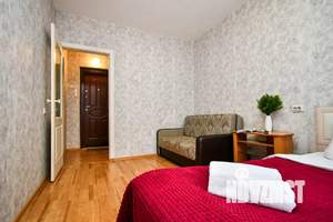 1-к квартира, посуточно, 37м2, 2/10 этаж
