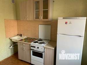 1-к квартира, посуточно, 32м2, 4/10 этаж