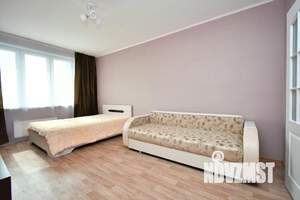 1-к квартира, посуточно, 36м2, 1/1 этаж