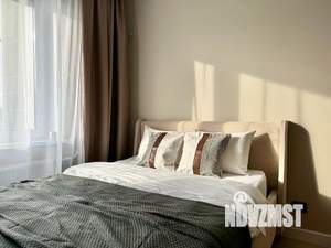 Студия квартира, посуточно, 30м2, 11/19 этаж