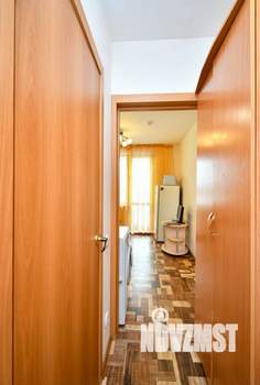 Студия квартира, посуточно, 20м2, 8/19 этаж