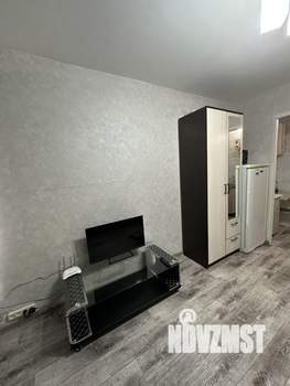 Студия квартира, посуточно, 18м2, 2/5 этаж