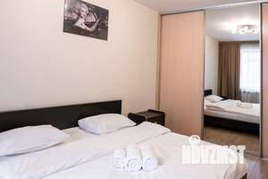 1-к квартира, посуточно, 64м2, 1/1 этаж