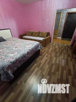 1-к квартира, посуточно, 35м2, 1/9 этаж