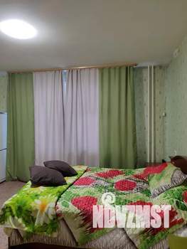 Студия квартира, посуточно, 42м2, 3/16 этаж