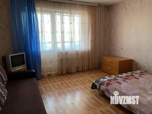 1-к квартира, посуточно, 42м2, 2/10 этаж