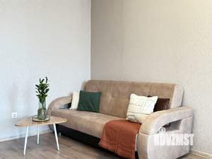 1-к квартира, посуточно, 36м2, 13/22 этаж