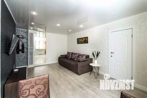 2-к квартира, посуточно, 60м2, 1/1 этаж