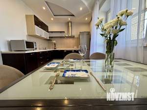 3-к квартира, на длительный срок, 97м2, 8/10 этаж