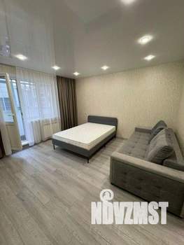 1-к квартира, посуточно, 43м2, 1/1 этаж