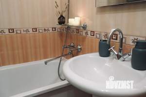 1-к квартира, посуточно, 36м2, 4/10 этаж