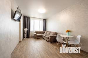 2-к квартира, посуточно, 49м2, 19/23 этаж