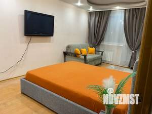 Студия квартира, посуточно, 40м2, 3/5 этаж