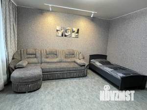 1-к квартира, посуточно, 42м2, 5/10 этаж
