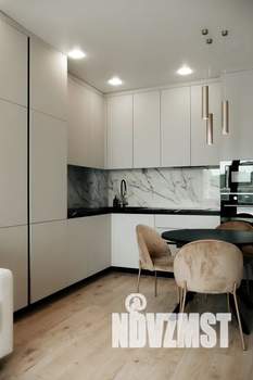 2-к квартира, посуточно, 41м2, 7/17 этаж