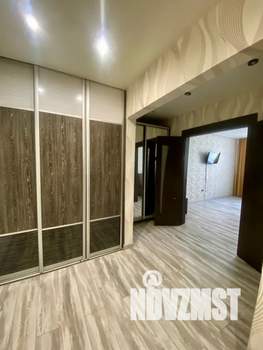 1-к квартира, посуточно, 47м2, 3/10 этаж