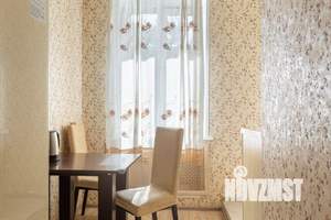 2-к квартира, посуточно, 47м2, 1/1 этаж
