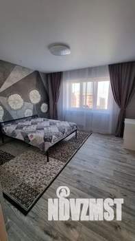 1-к квартира, посуточно, 44м2, 7/17 этаж