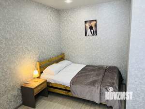 1-к квартира, посуточно, 40м2, 4/10 этаж