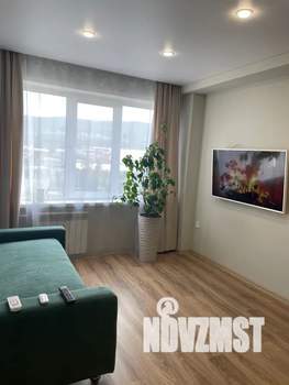 2-к квартира, посуточно, 39м2, 8/9 этаж