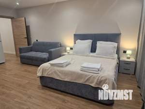 Студия квартира, посуточно, 36м2, 15/18 этаж