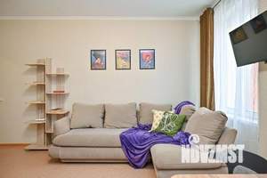 1-к квартира, посуточно, 42м2, 1/1 этаж