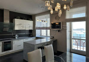 3-к квартира, на длительный срок, 157м2, 7/9 этаж