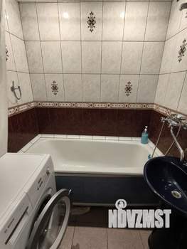 1-к квартира, посуточно, 42м2, 4/10 этаж