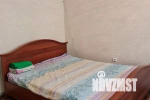 1-к квартира, посуточно, 37м2, 8/17 этаж