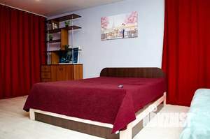 1-к квартира, посуточно, 32м2, 2/4 этаж