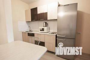 1-к квартира, посуточно, 32м2, 8/25 этаж