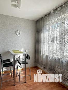 1-к квартира, посуточно, 46м2, 1/1 этаж