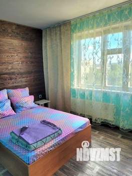 2-к квартира, посуточно, 50м2, 1/1 этаж