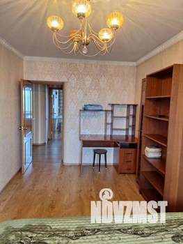 3-к квартира, посуточно, 61м2, 1/1 этаж