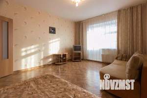 1-к квартира, посуточно, 36м2, 1/1 этаж