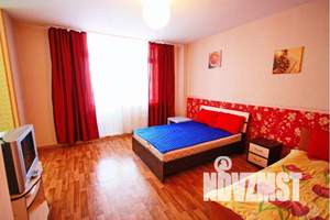 1-к квартира, посуточно, 40м2, 7/10 этаж