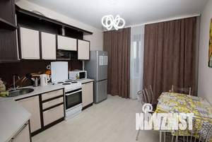 2-к квартира, посуточно, 70м2, 1/1 этаж