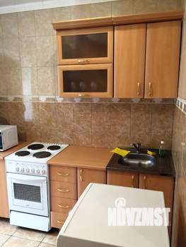 1-к квартира, посуточно, 36м2, 2/10 этаж