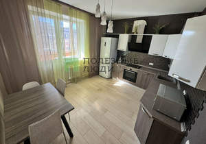 2-к квартира, на длительный срок, 87м2, 8/10 этаж