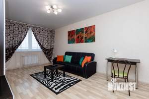 2-к квартира, посуточно, 60м2, 1/1 этаж