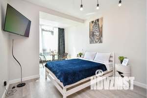 1-к квартира, посуточно, 42м2, 13/20 этаж