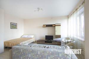 Студия квартира, посуточно, 36м2, 10/25 этаж