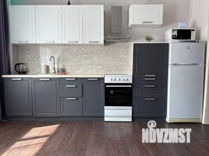 1-к квартира, посуточно, 47м2, 2/10 этаж