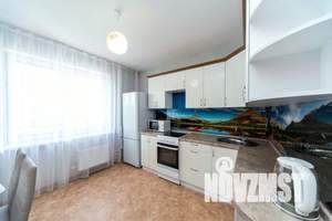 1-к квартира, посуточно, 35м2, 3/18 этаж