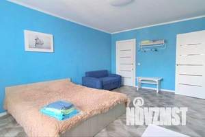 1-к квартира, посуточно, 38м2, 8/10 этаж