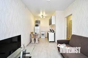 2-к квартира, посуточно, 42м2, 4/17 этаж