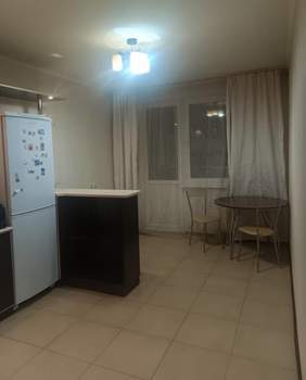 1-к квартира, на длительный срок, 63м2, 8/10 этаж