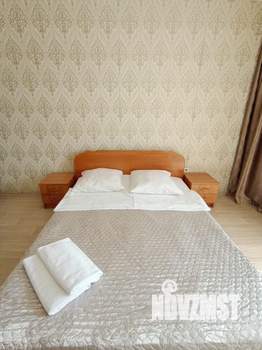 1-к квартира, посуточно, 42м2, 7/7 этаж