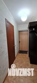 Студия квартира, посуточно, 28м2, 1/17 этаж