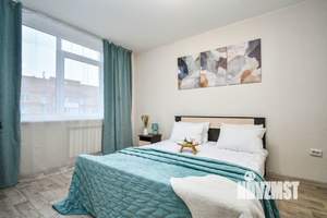 1-к квартира, посуточно, 44м2, 8/10 этаж